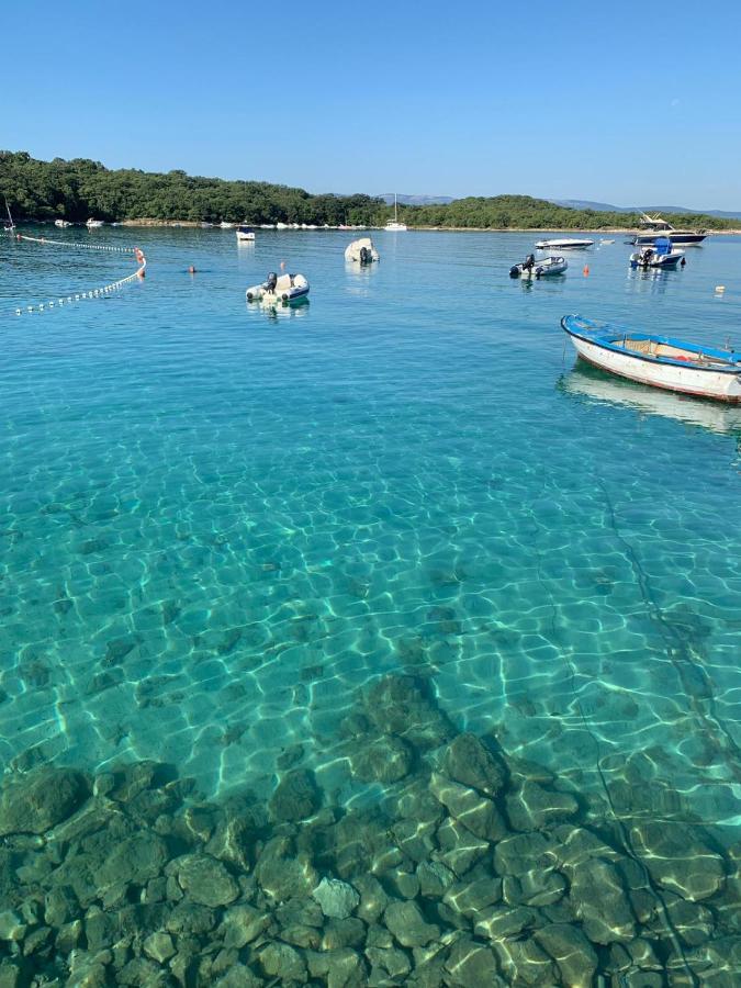 Villa Lory Krk คิร์ก ภายนอก รูปภาพ
