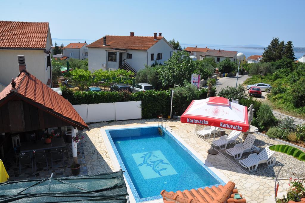 Villa Lory Krk คิร์ก ภายนอก รูปภาพ