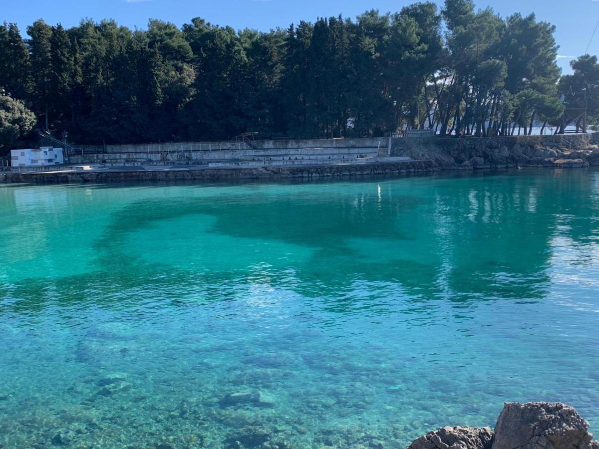 Villa Lory Krk คิร์ก ภายนอก รูปภาพ